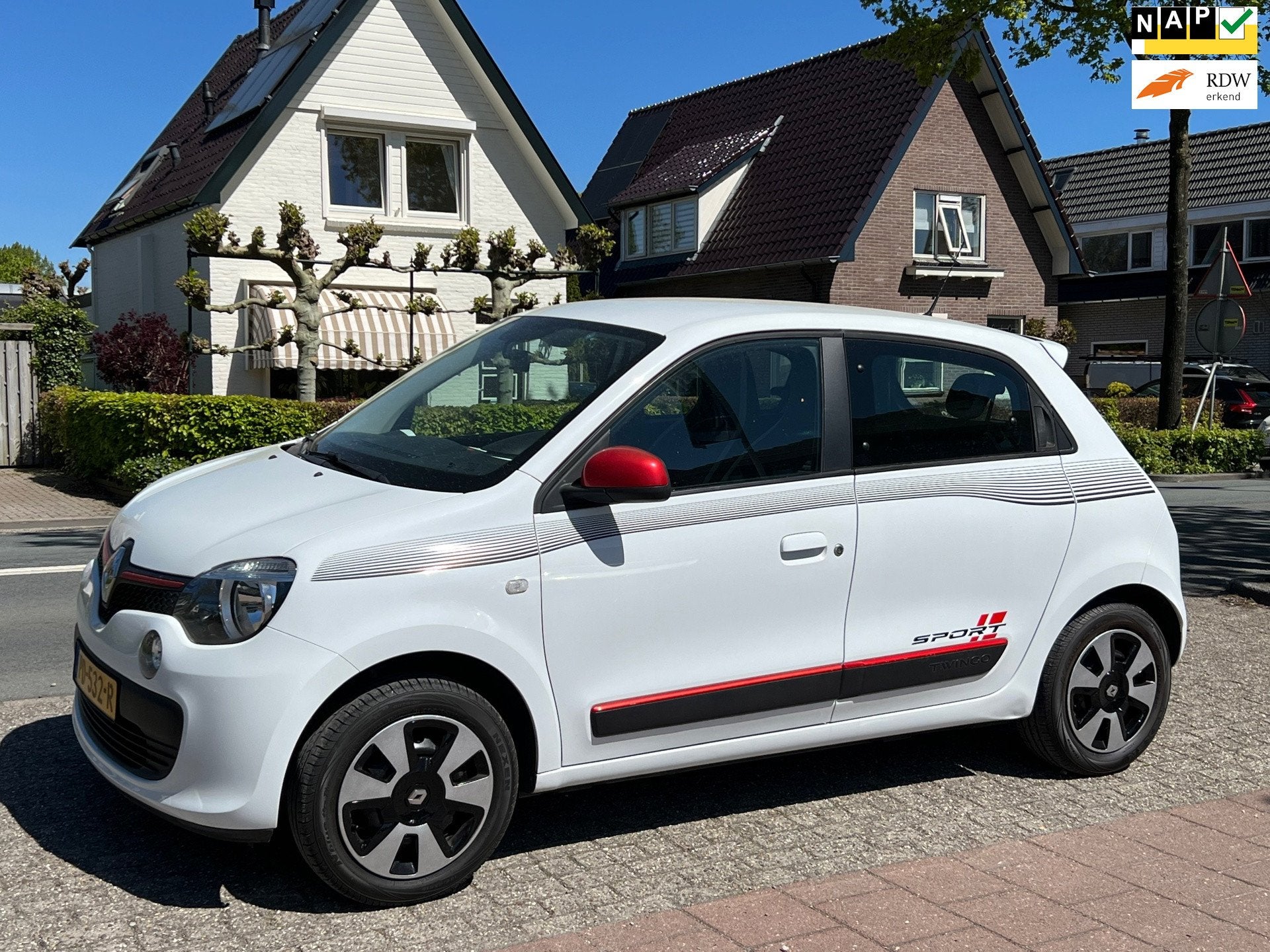 Renault Twingo 1.0 SCe Sport 77.000 km NL-AUTO-NAP., Auto's, Renault, Gebruikt, 840 kg, 4 stoelen, Wit