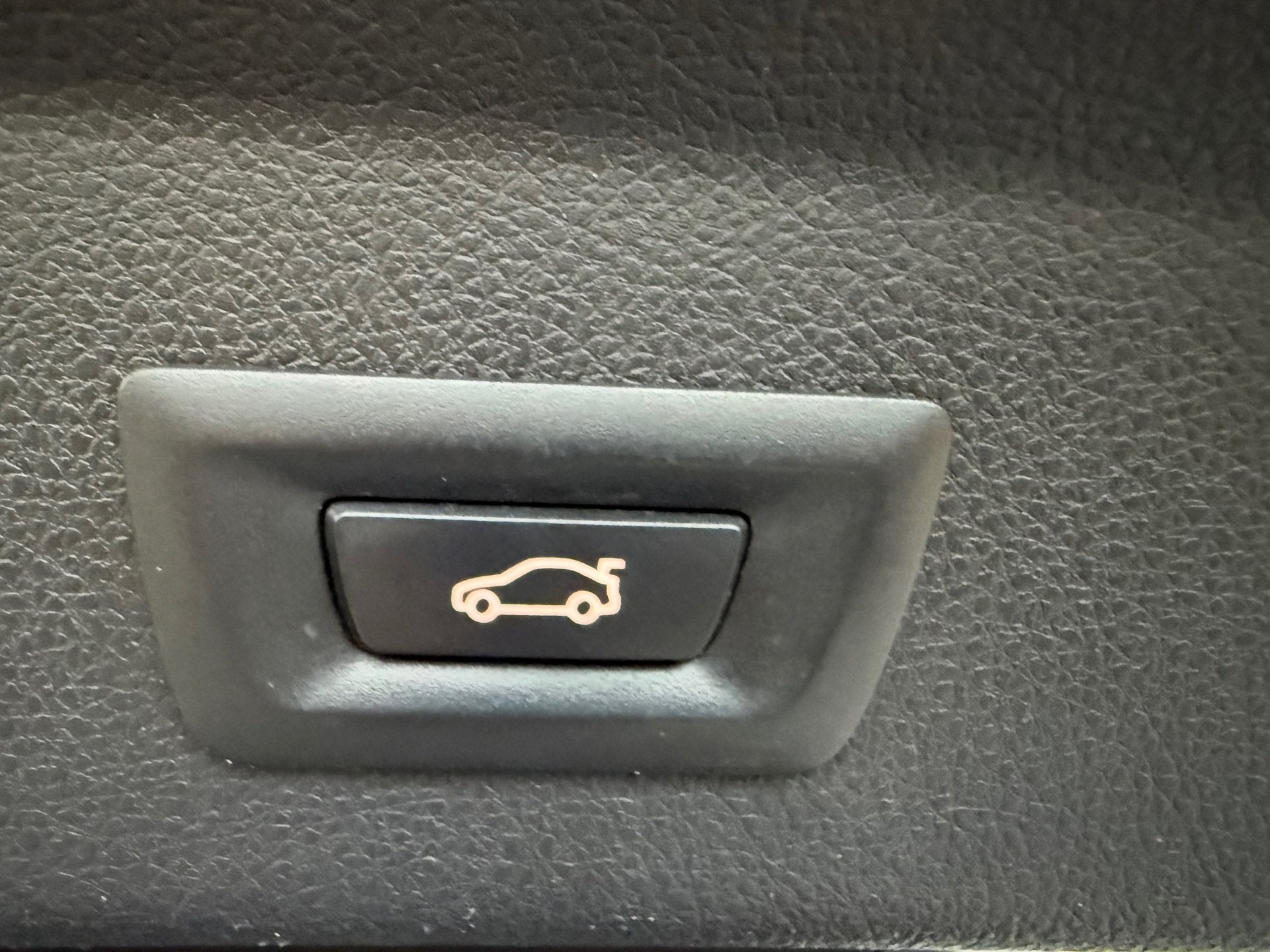 Foto 16 van BMW 3-serie Gran Turismo 320i High Executive NAP/CLIMA/LEER/