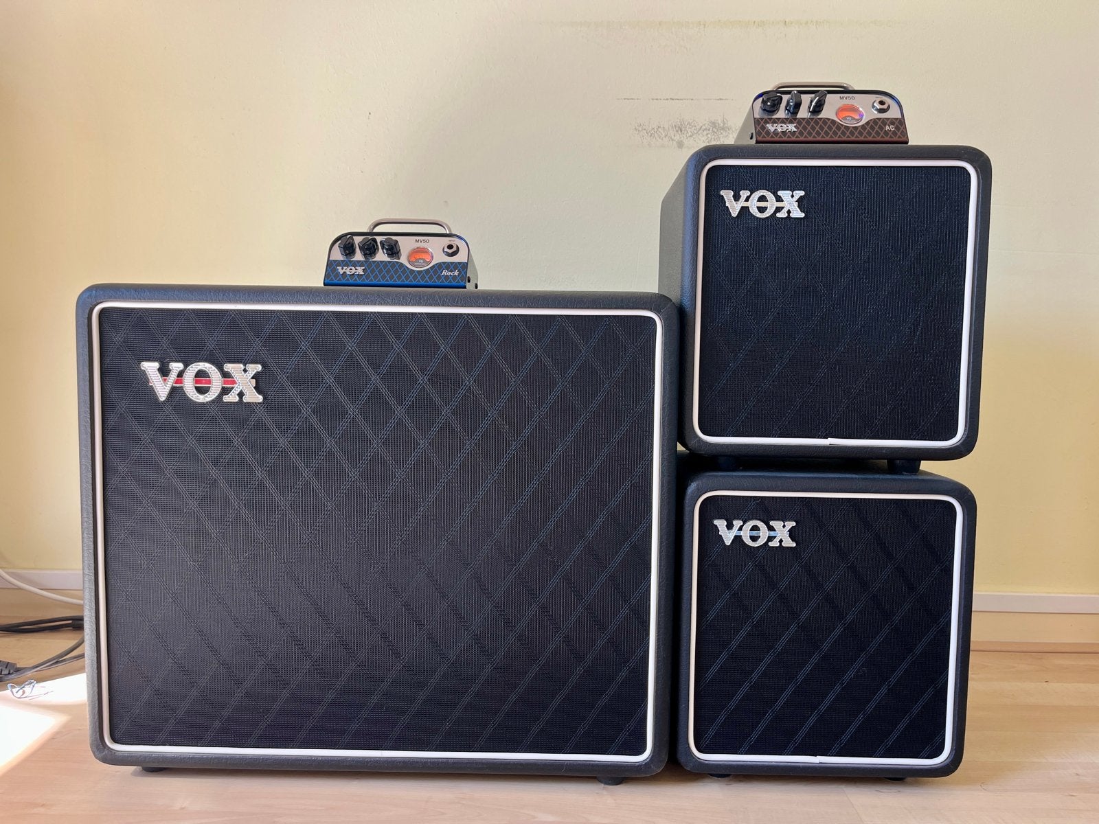 Vox MV50 Rock en AC versterker met bijpassende cabinets, Ophalen, Zo goed als nieuw, Gitaar, Minder dan 50 watt
