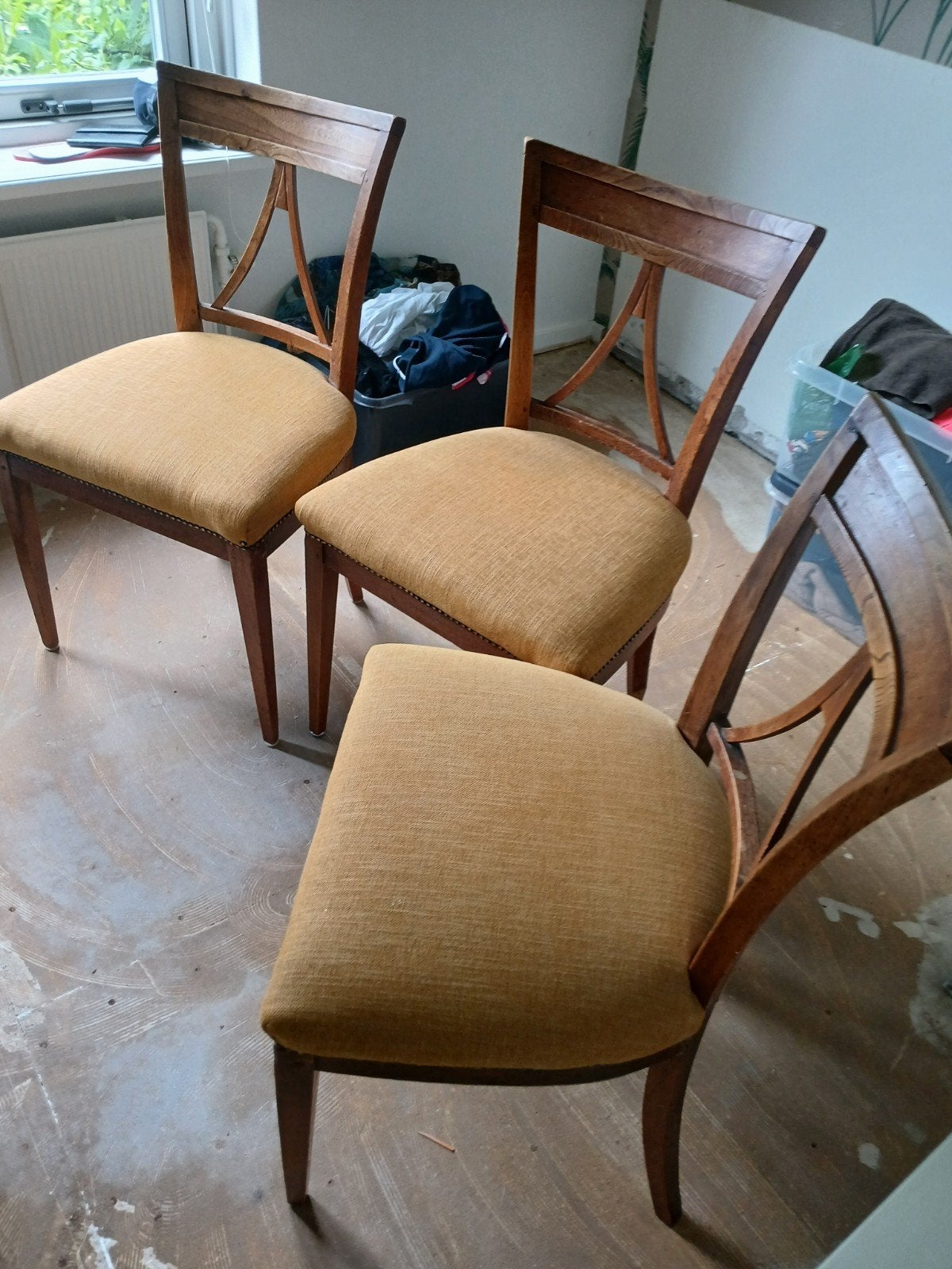 3 Engelse eetkamerstoelen nieuw bekleed, Antiek en Kunst, Ophalen of Verzenden