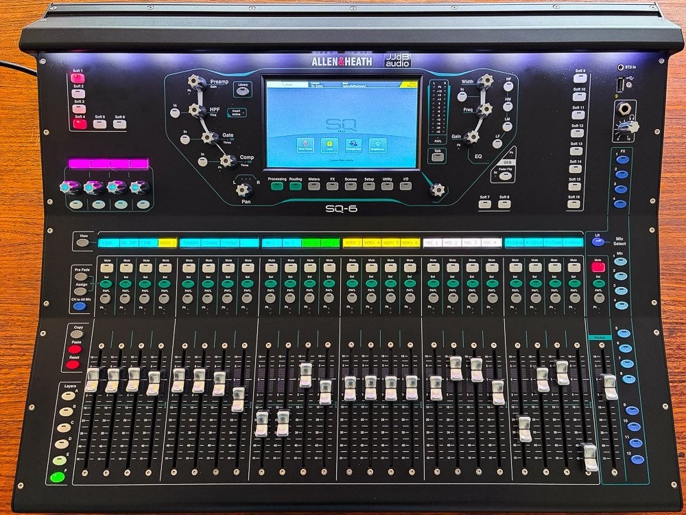 Allen & Heath SQ6, Ophalen, Zo goed als nieuw, 20 kanalen of meer