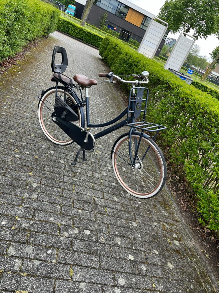 Cortina U4 transport fiets te koop vraag prijs 200€, Fietsen en Brommers, Fietsen | Dames | Damesfietsen, Ophalen of Verzenden