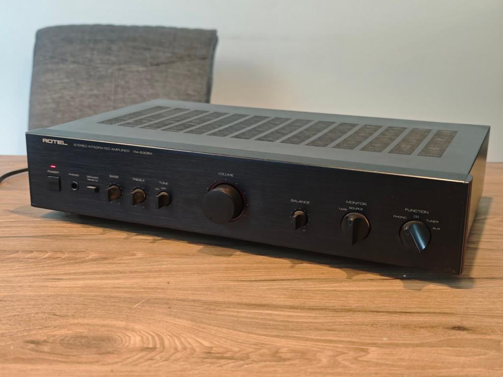 Rotel RA-930BX stereo versterker, Ophalen of Verzenden, Zo goed als nieuw, Minder dan 60 watt, Overige merken