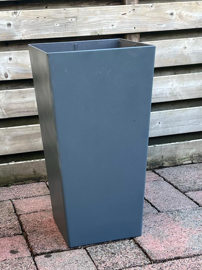 Grote grijze bloempot/plantenbak Hx75 bx40, Tuin en Terras, Bloembakken en Plantenbakken, Ophalen, Kunststof, Gebruikt, Minder dan 60 cm
