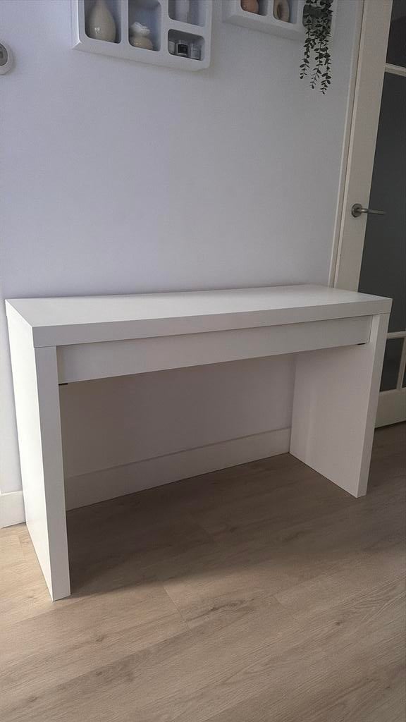 Ikea Malm Toilettafel met lade! Mag snel weg!!, Huis en Inrichting, Tafels | Kaptafels, Ophalen, Minder dan 50 cm, Minder dan 100 cm