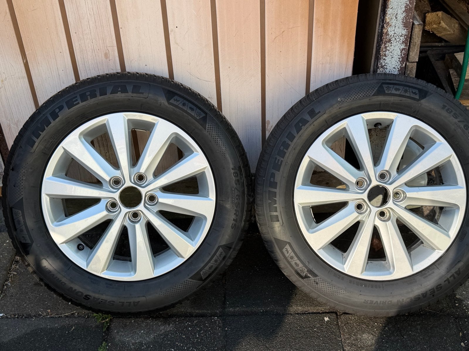 Set van 4 All Season banden met velgen - 185/65R15, Gebruikt, 15 inch, Banden en Velgen, All Season