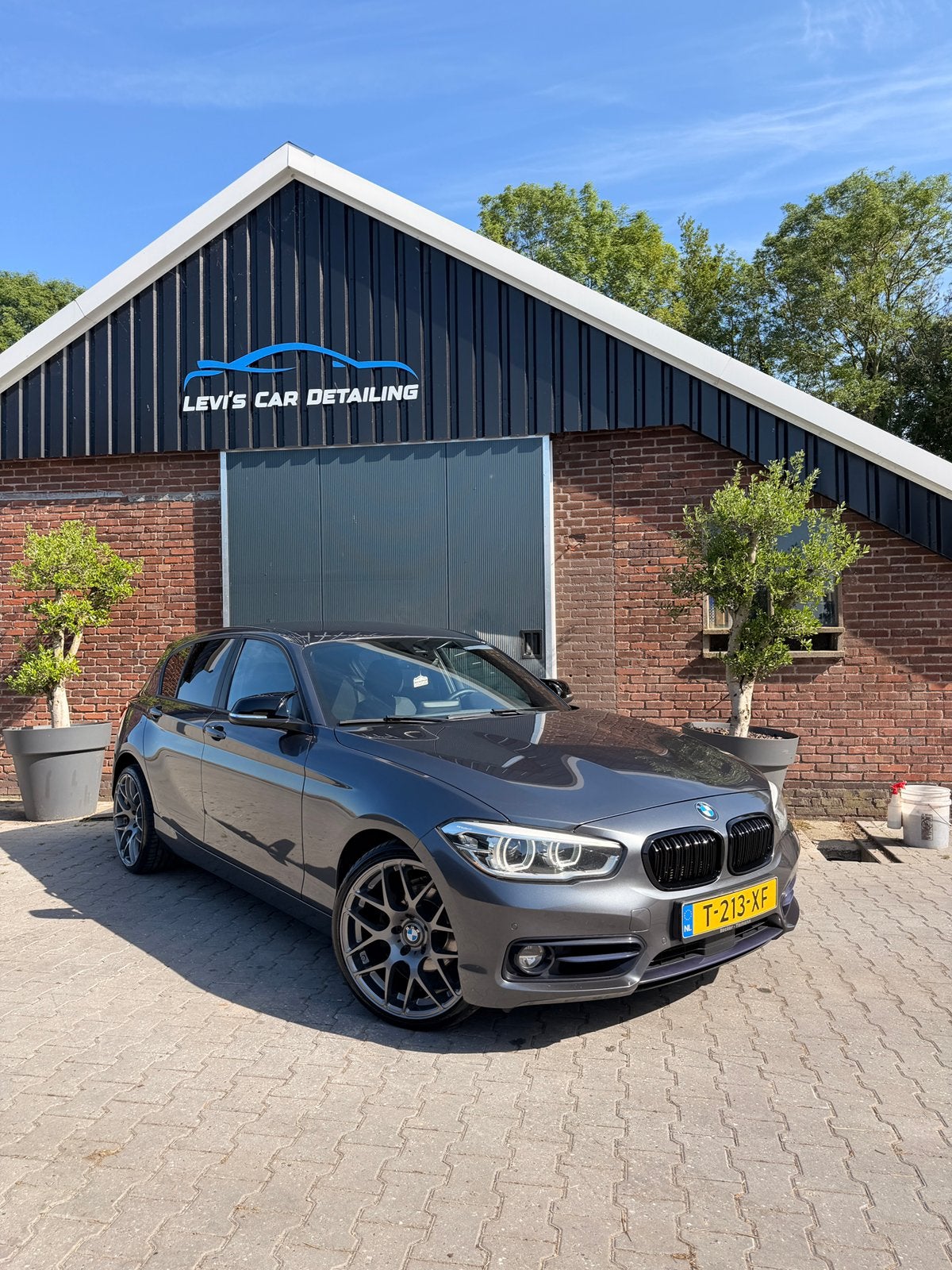 BMW 120d 190pk Xdrive, Harman/Kardon, adaptieve cruise ETC, Stof, 1995 cc, Zwart, 23 km/l