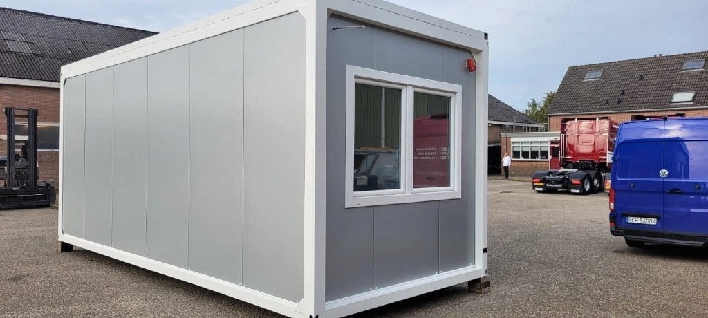 Losberger Kantoorunit/Bouwkeet/Clubgebouw 7x3m Refurbished, Ophalen