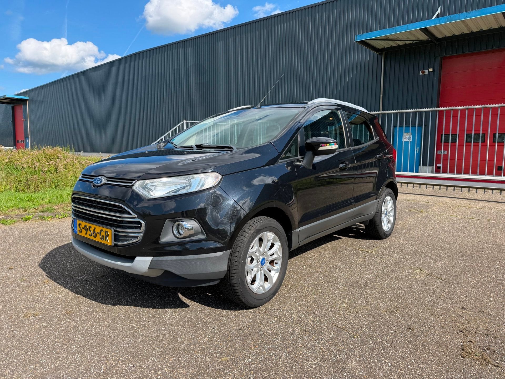 Ford EcoSport 1.0 EcoBoost Titanium NWE APK. 08-09-2027, Auto's, Voorwielaandrijving, Euro 5, 125 pk, Gebruikt