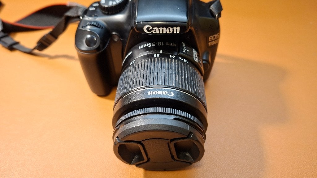 Canon EOS 1100D + 18-55mm lens + tas, Audio, Tv en Foto, Fotocamera's Digitaal, Ophalen, Spiegelreflex, Canon, 12 megapixels