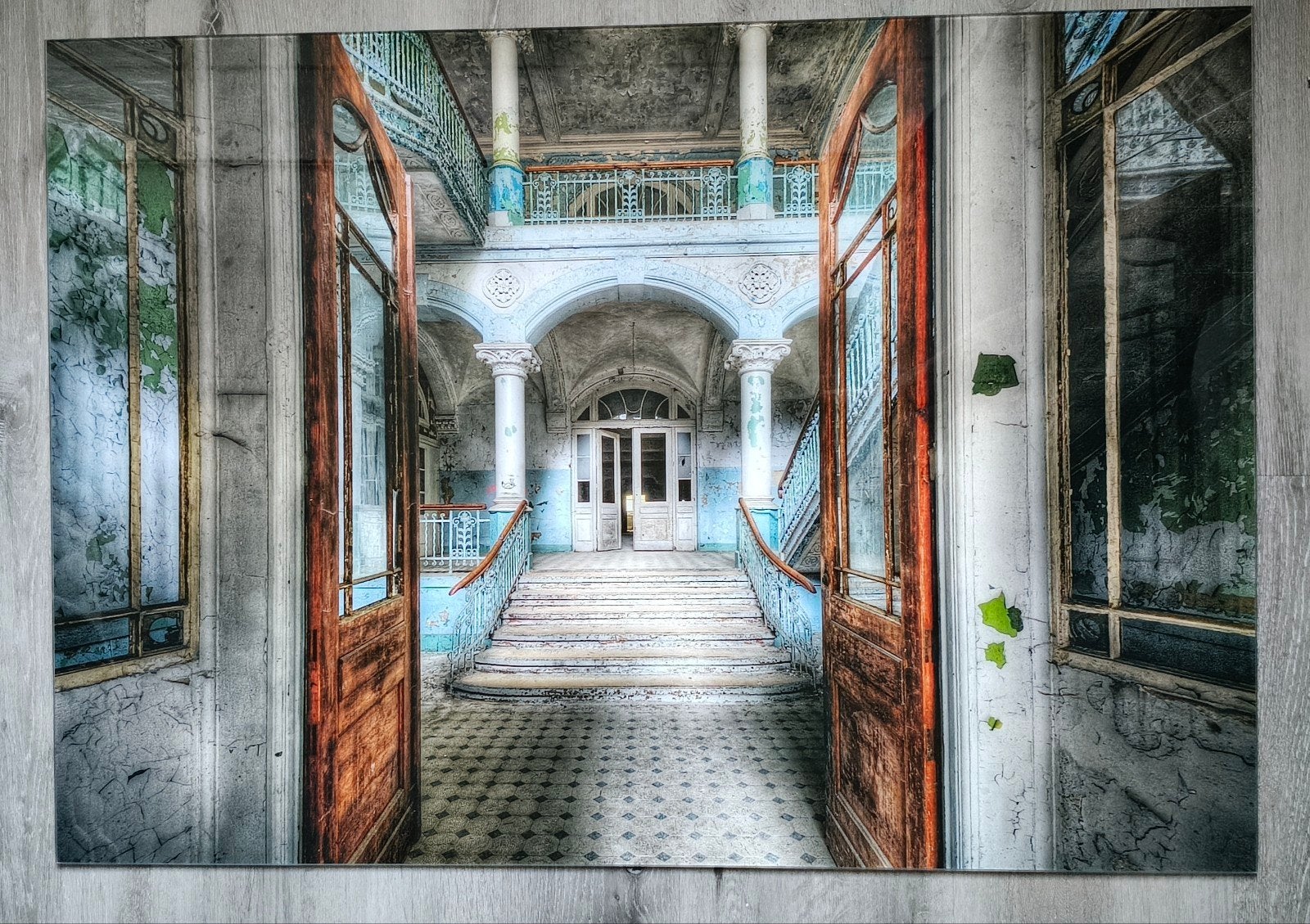 Glas Schilderij 70 x 100 cm van oud gebouw, Ophalen, Schilderij, Zo goed als nieuw, Glas