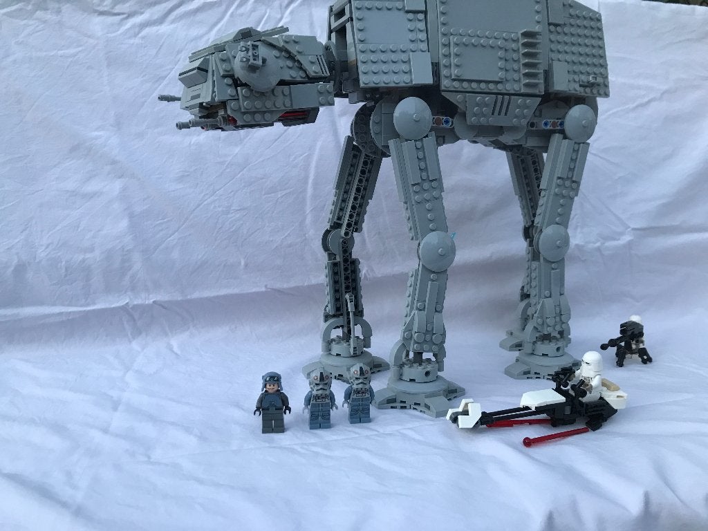 Foto 5 van LEGO star wars 75288 ZEER GOEDE STAAT