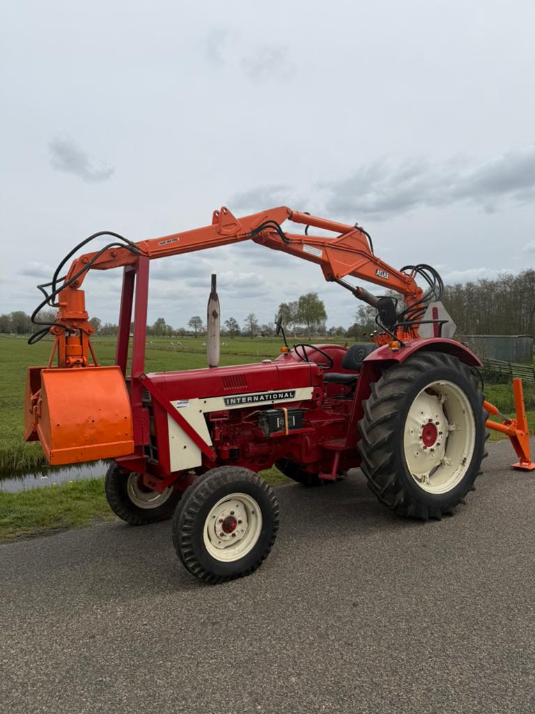 International 654 incl. Atlas AL405 kraan | Kenteken!, Ophalen, Oldtimer, Case IH, Tot 80 Pk
