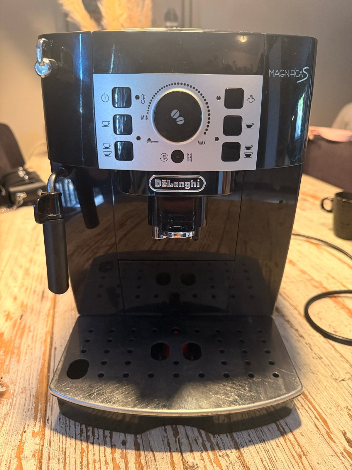 Koffiezetapparaat voor bonen - Goed gebruikt, werkt perfect, Witgoed en Apparatuur, Ophalen, Gebruikt, Koffiemachine, Koffiebonen