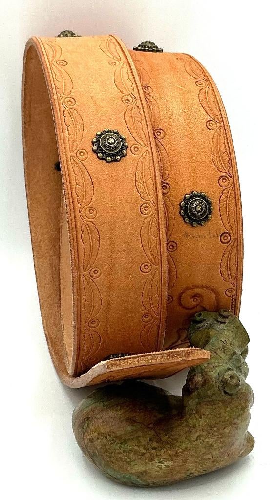 Lederen gitaarband GB016 band 123cm tuigleer concho, Verzenden, Nieuw, Akoestische gitaar