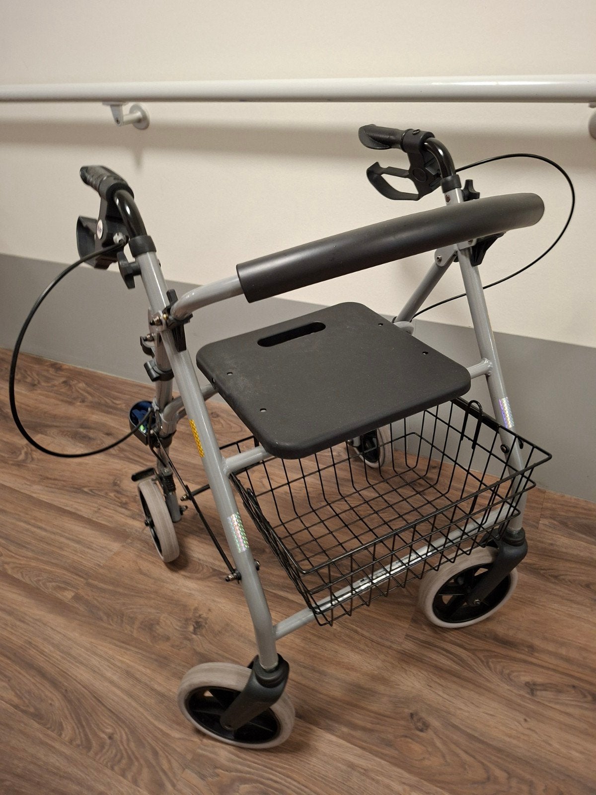rollator Drive, Diversen, Ophalen