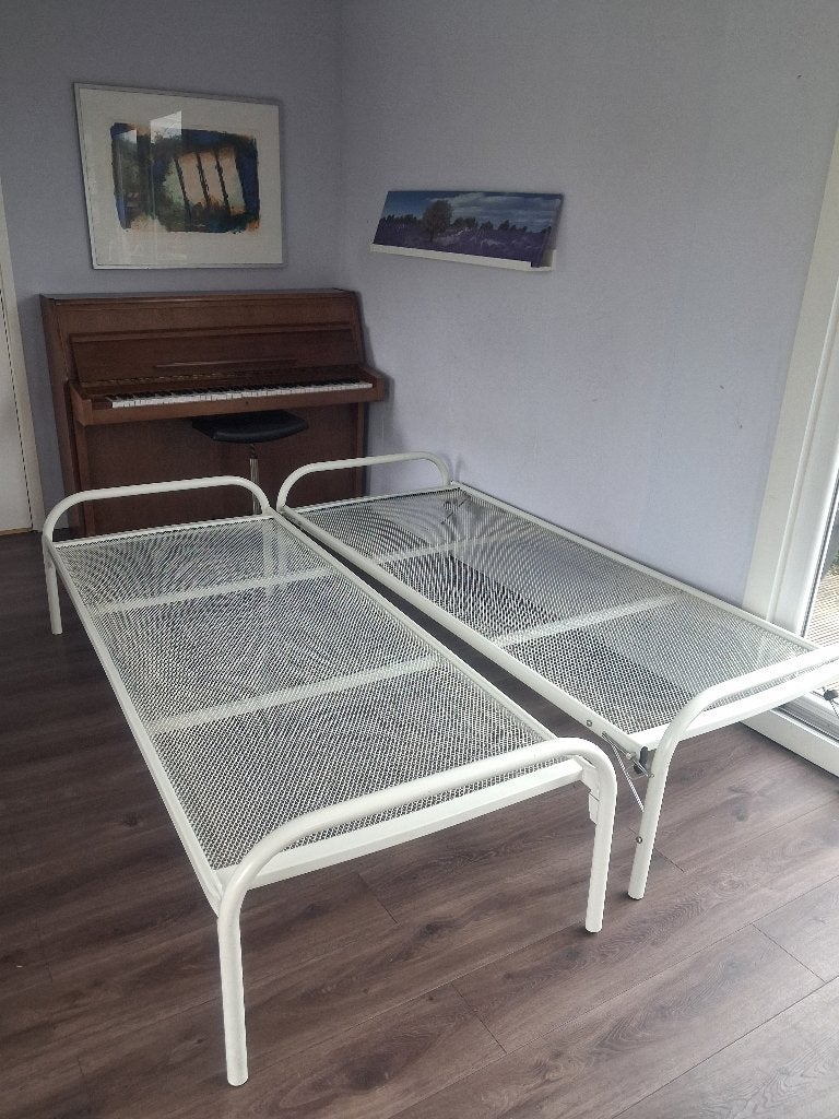 Logeerbed, Ophalen, Gebruikt, Eenpersoons, Wit