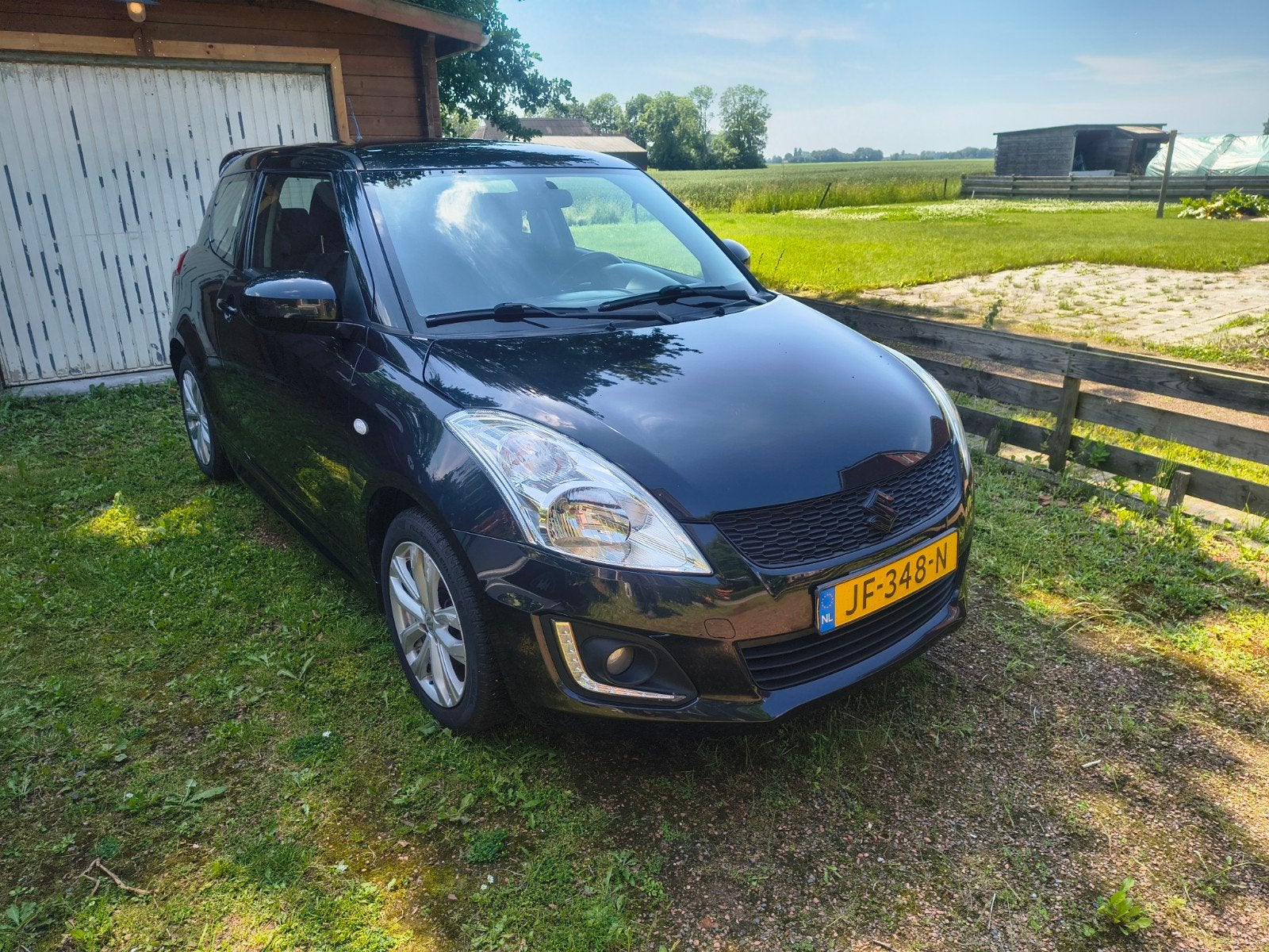Suzuki Swift 1.2 3-D 2015 Zwart, Voorwielaandrijving, Stof, Handgeschakeld, 93 pk