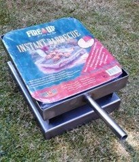 houder voor wegwerpbarbecue, Ophalen, Zo goed als nieuw, Eigen ontwerp