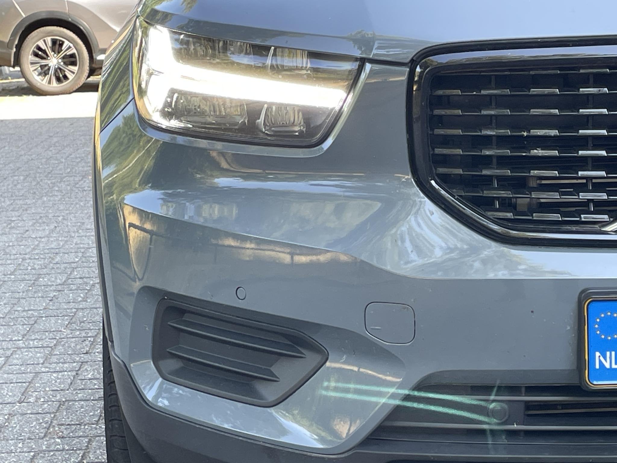 Volvo XC40 1.5 T5 Twin Engine R-Design | Premium Audio | Nav, Euro 6, 1712 kg, Hybride Elektrisch/Benzine, 3 cilinders