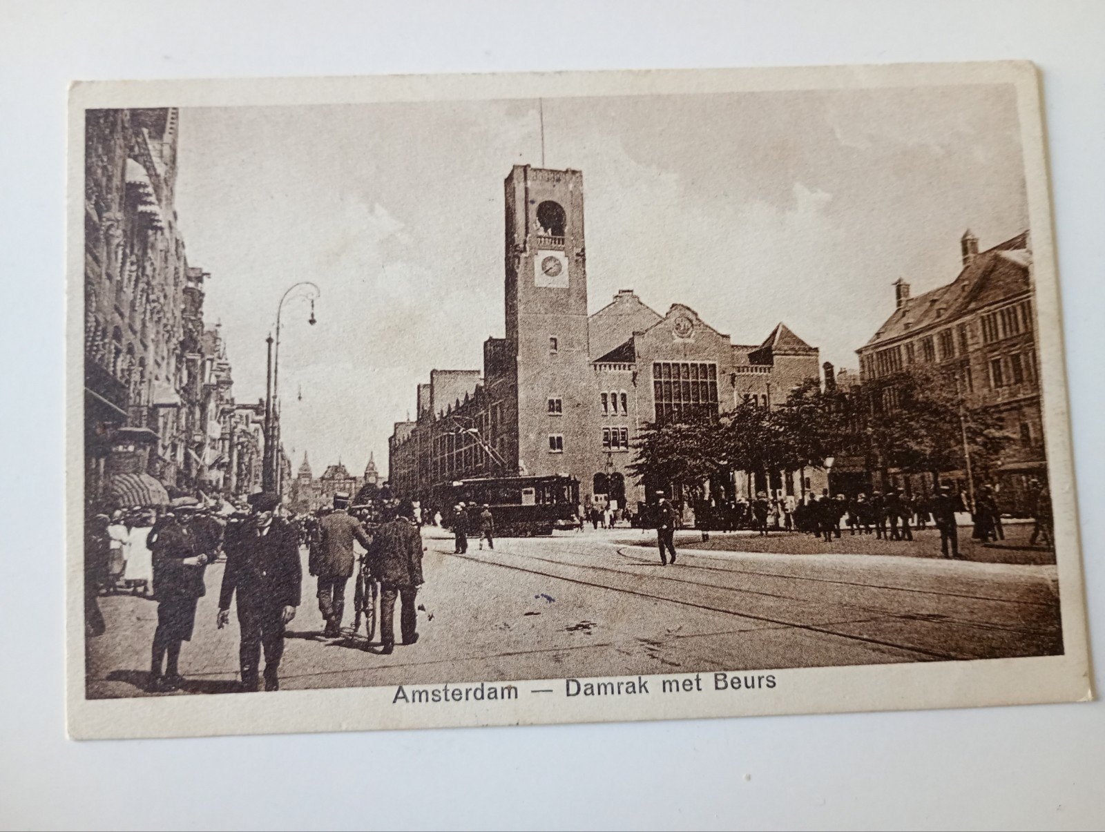 Damrak met Tram 1929, Ophalen of Verzenden, 1920 tot 1940, Gelopen, Noord-Holland