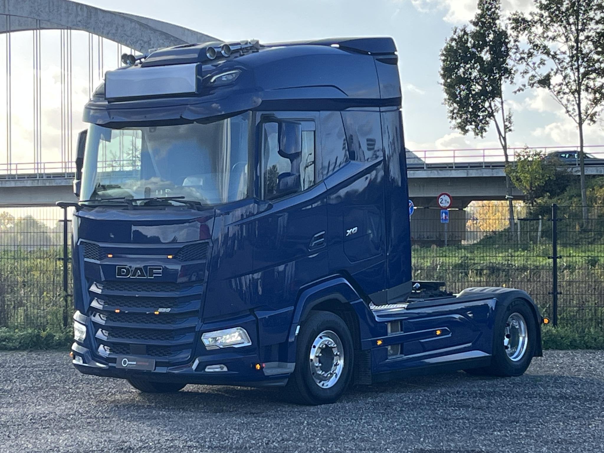 DAF XG 530 4x2 | Intarder | Full Air | Leather | Hydraulics, Automaat, Stof, Blauw, Bedrijf