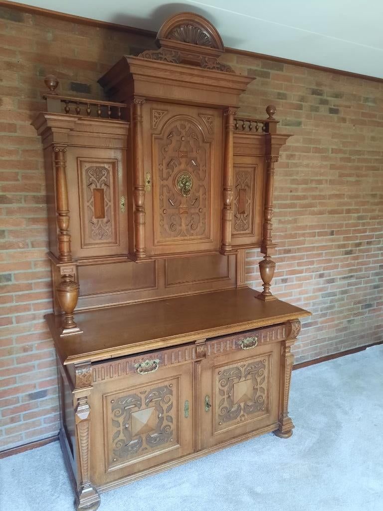 Mooie antieke Mechelse kast, Antiek en Kunst, Antiek | Meubels | Kasten, Ophalen