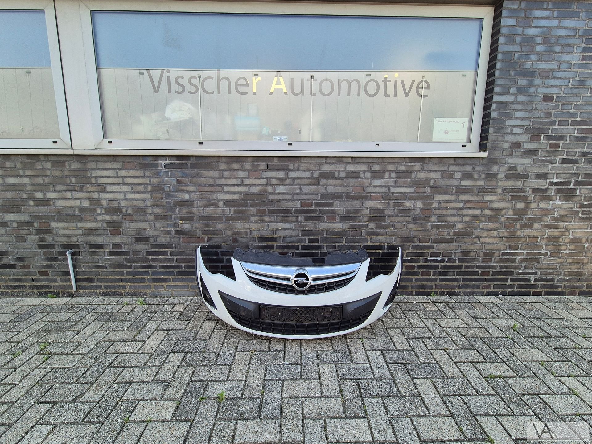 Voorbumper wit Opel Corsa D facelift 2009 - 2013 schadevrij, -, Voor, -, Bumper