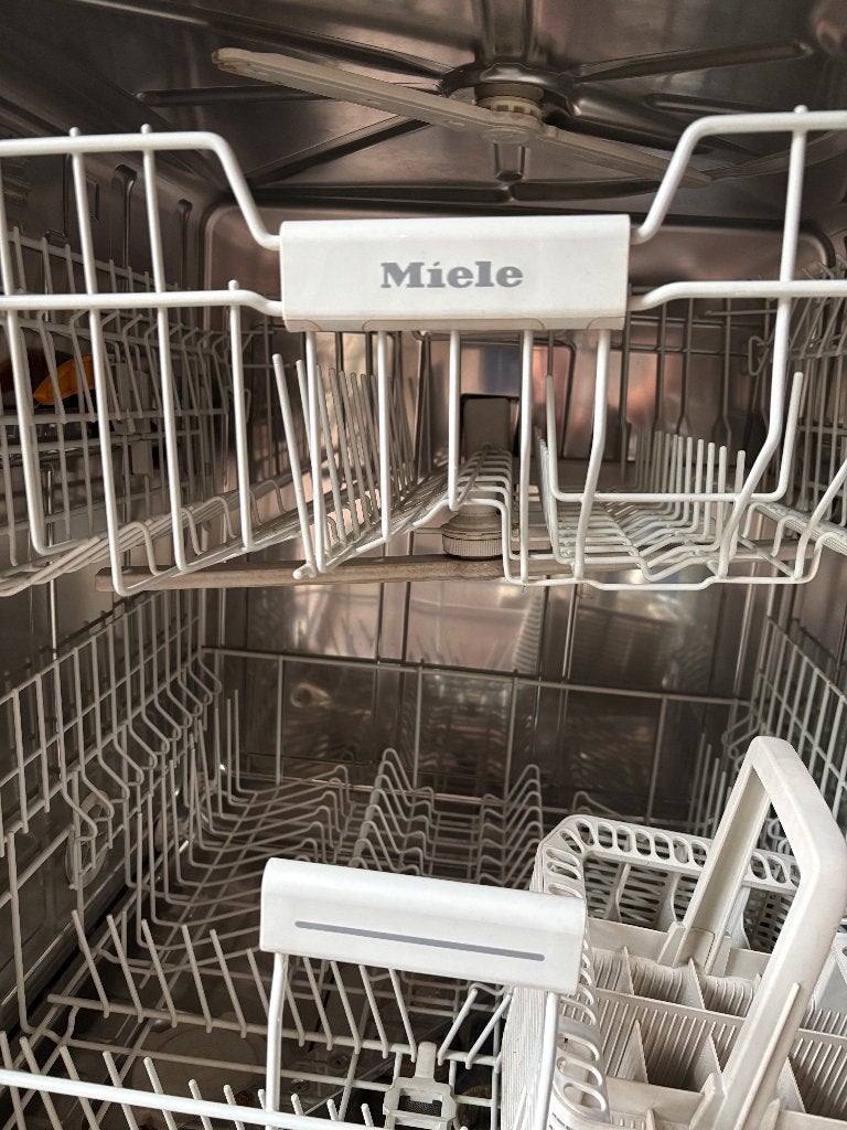 Miele Jubilee afwasmachine, Witgoed en Apparatuur, Vaatwasmachines, Ophalen, Zo goed als nieuw, Inbouw, 45 tot 60 cm