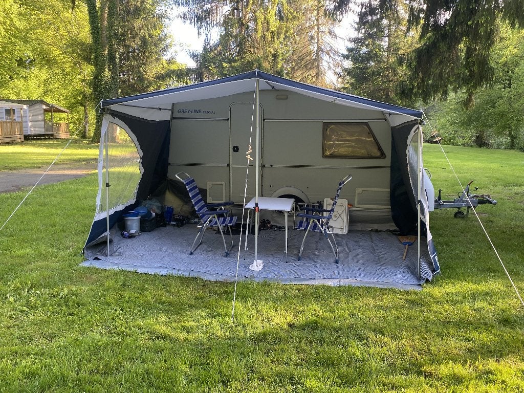 Mooie Hypercamp Domaso luifel omloopmaat 7, Ophalen, Zo goed als nieuw