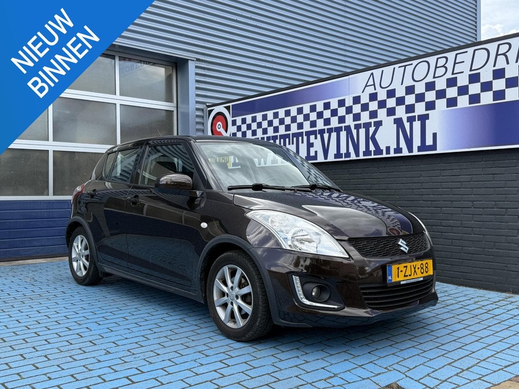 Suzuki Swift 1.2 Dynamic EASSS, Auto's, Suzuki, Stof, Gebruikt, 4 cilinders, 400 kg