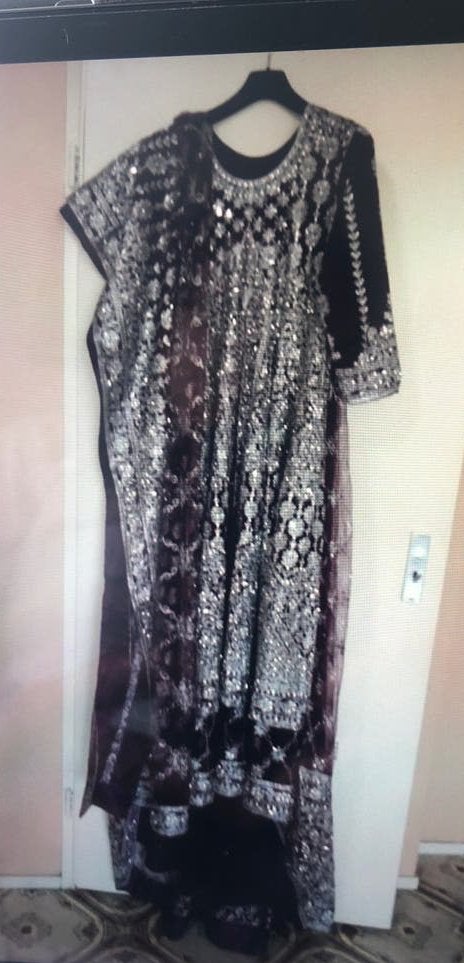 Elegante Galajurk (M) met Zilveren Borduurdetails nieuw, Paars, Nieuw, Onder de knie, Ophalen