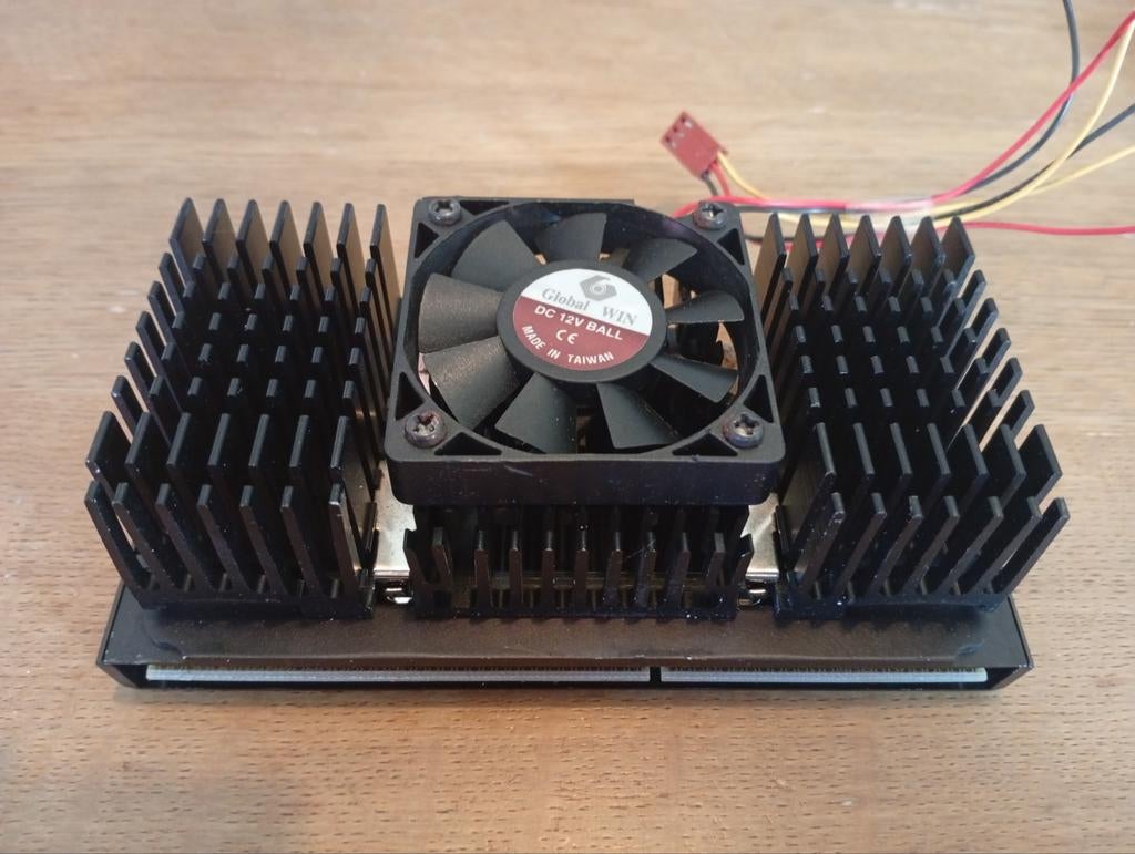 Intel Pentium II Processor 350 met Koeler - Vintage CPU, Ophalen of Verzenden, Gebruikt, Intel Pentium, Minder dan 2 Ghz