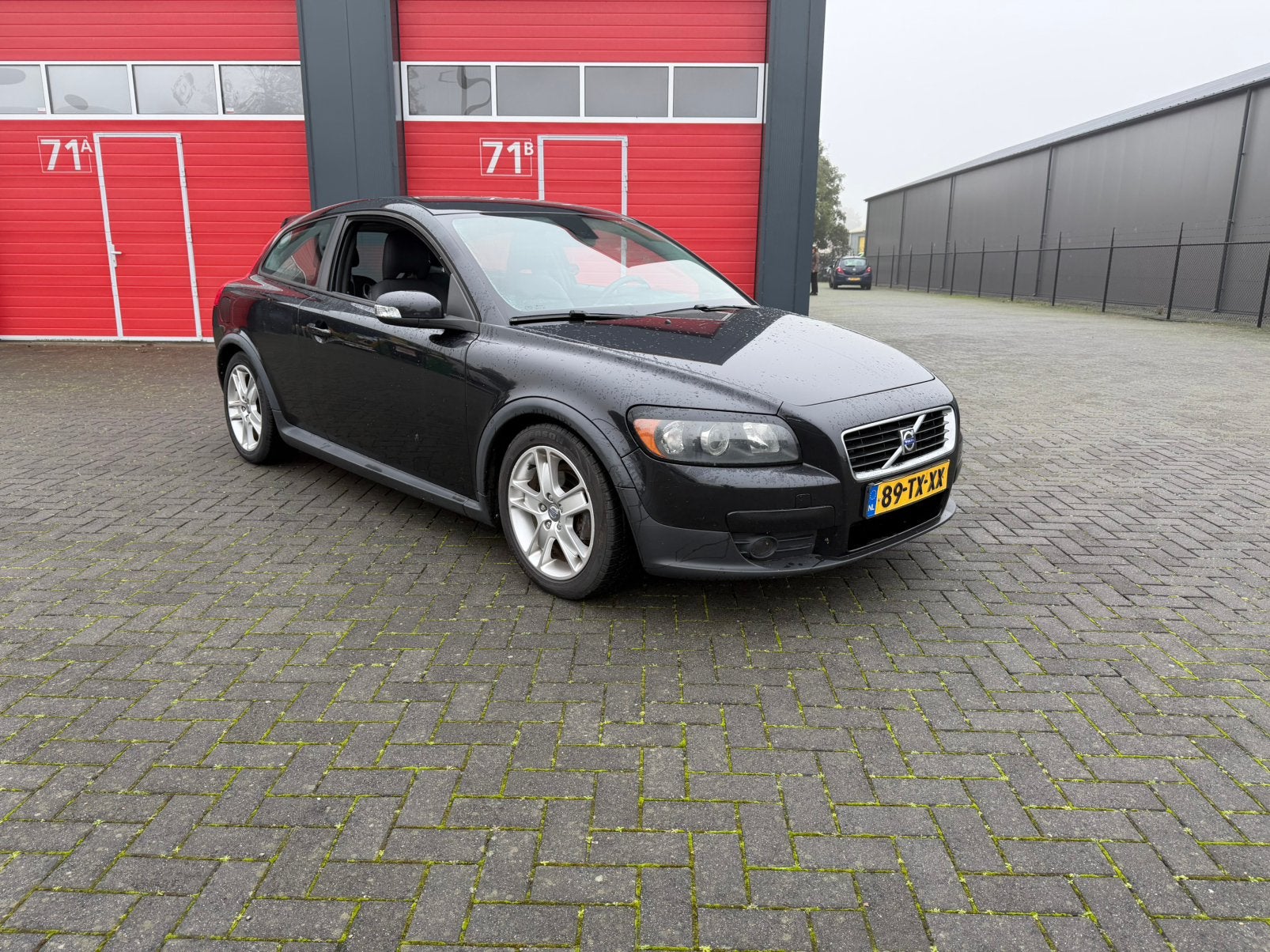 Volvo C30 1.8 2007 Zwart sport, Auto's, Voorwielaandrijving, 1227 kg, 125 pk, 4 cilinders