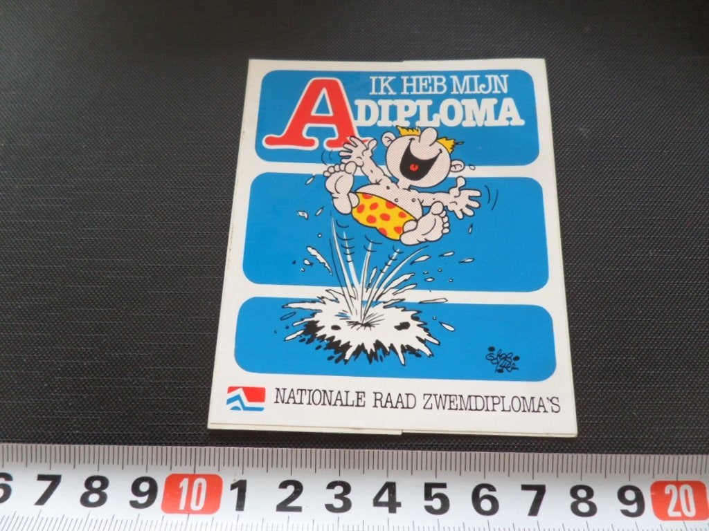 sticker strip Rob Gorter Ik heb mijn A Diploma Zwemmen KNZB, Ophalen, Zo goed als nieuw