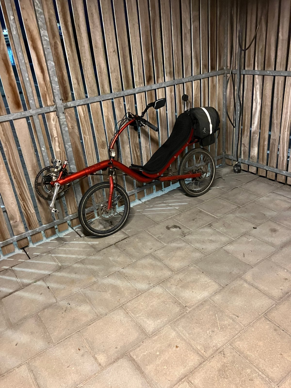 Ligfiets, Ophalen