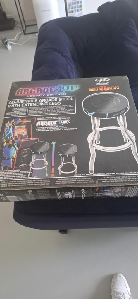 Arcade1Up Mortal Kombat verstelbare kruk, Huis en Inrichting, Stoelen, Ophalen, Zwart, Nieuw, Eén