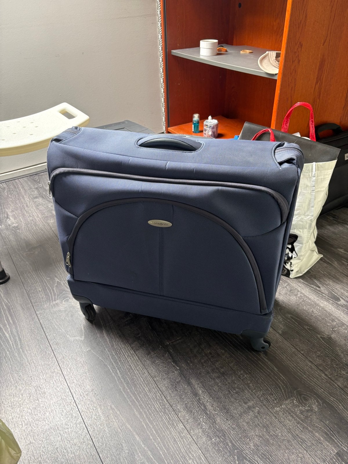 Samsonite Pak Koffer - Blauw met Wieltjes en Uitschuifbare, Ophalen, 40 tot 60 cm, Gebruikt, 20 tot 30 cm