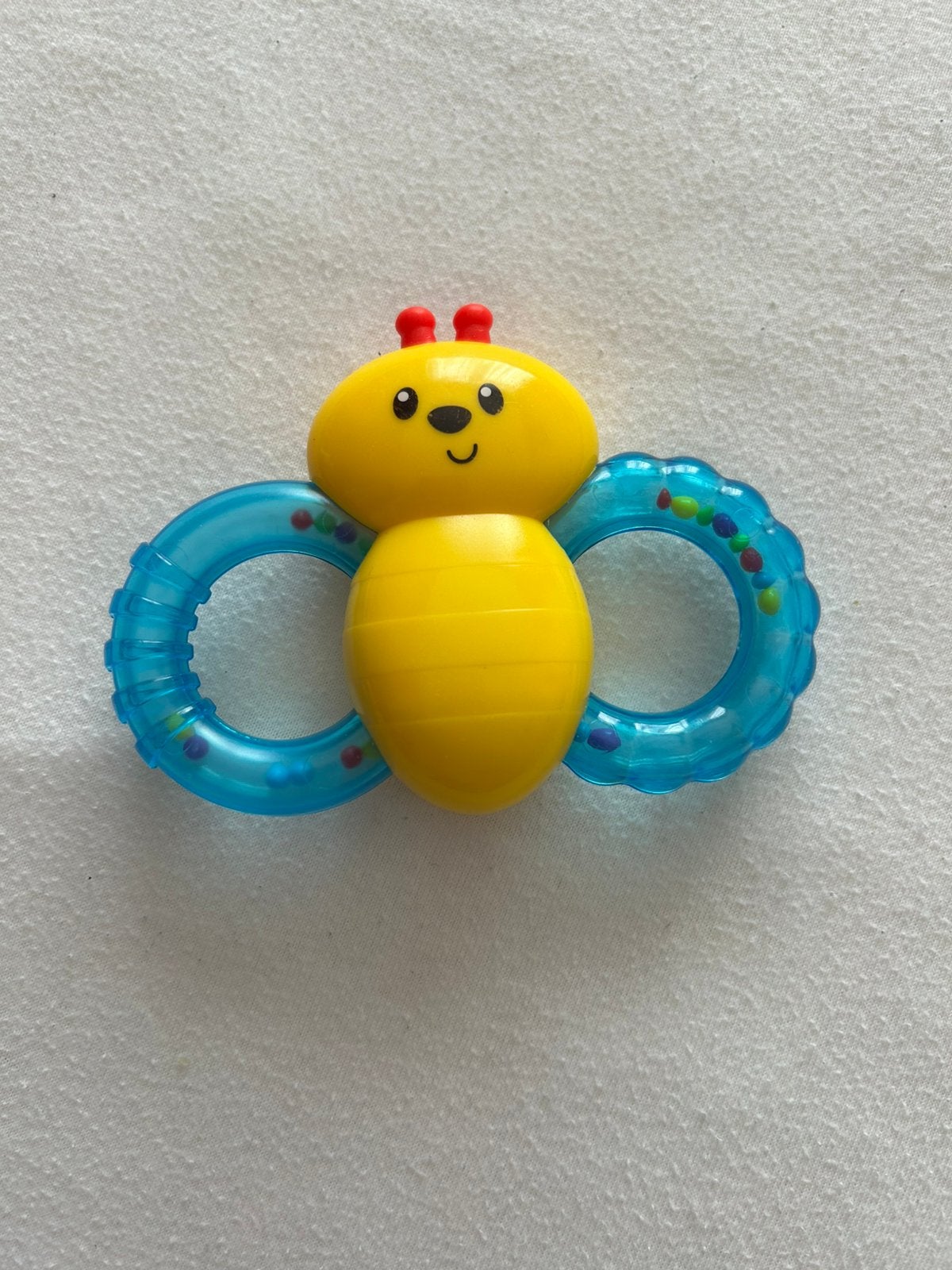 Leuke bij rammelaar / bijtring met geluid, Ophalen of Verzenden, Zo goed als nieuw, Rammelaar, Met geluid