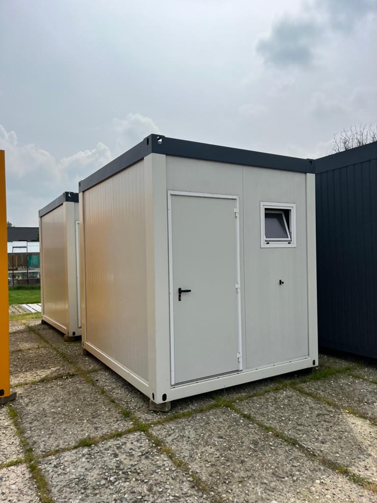 TE HUUR | Sanitair units | Toilet units, Ophalen of Verzenden