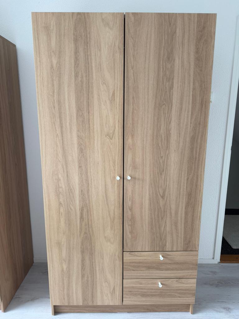 IKEA- VILHATTEN- 2-DOOR CABINET, Ophalen, 50 tot 100 cm, Zo goed als nieuw, Minder dan 100 cm