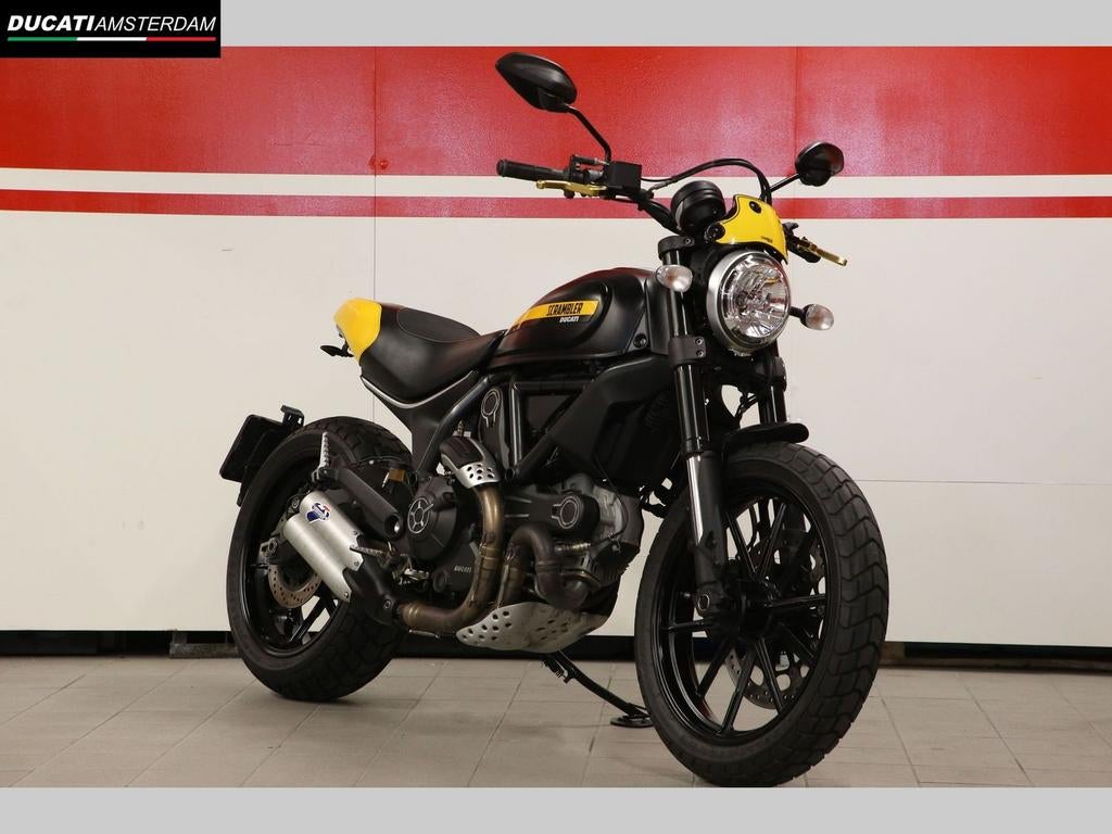 DUCATI SCRAMBLER FULL THROTTLE (bj 2016) 15,854 km, DUCATI, 2 cilinders, Motorrijbewijs A, Bedrijf