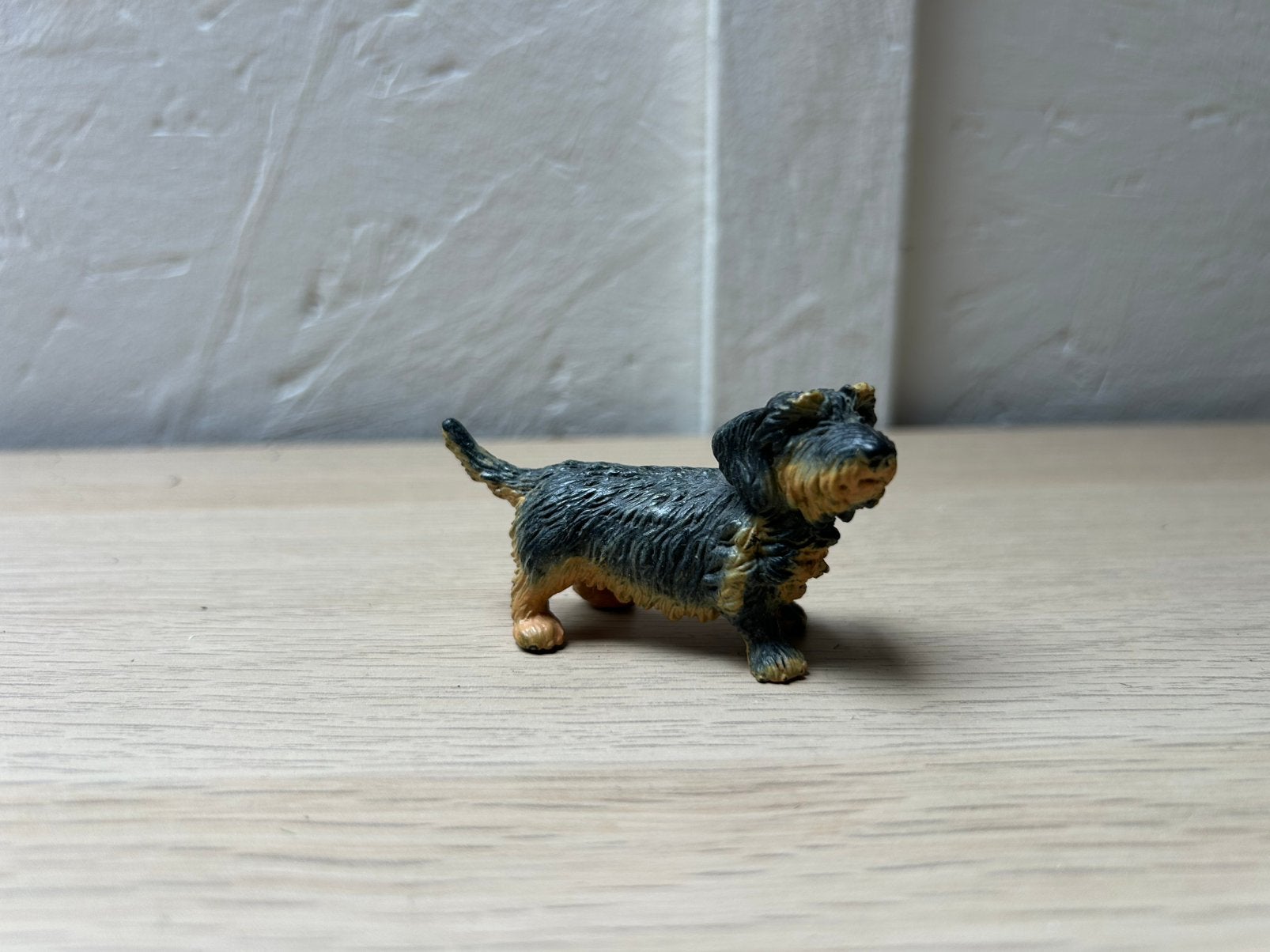 Schleich oude teckel, Ophalen of Verzenden, Zo goed als nieuw, Paard, Beeldje of Figuurtje
