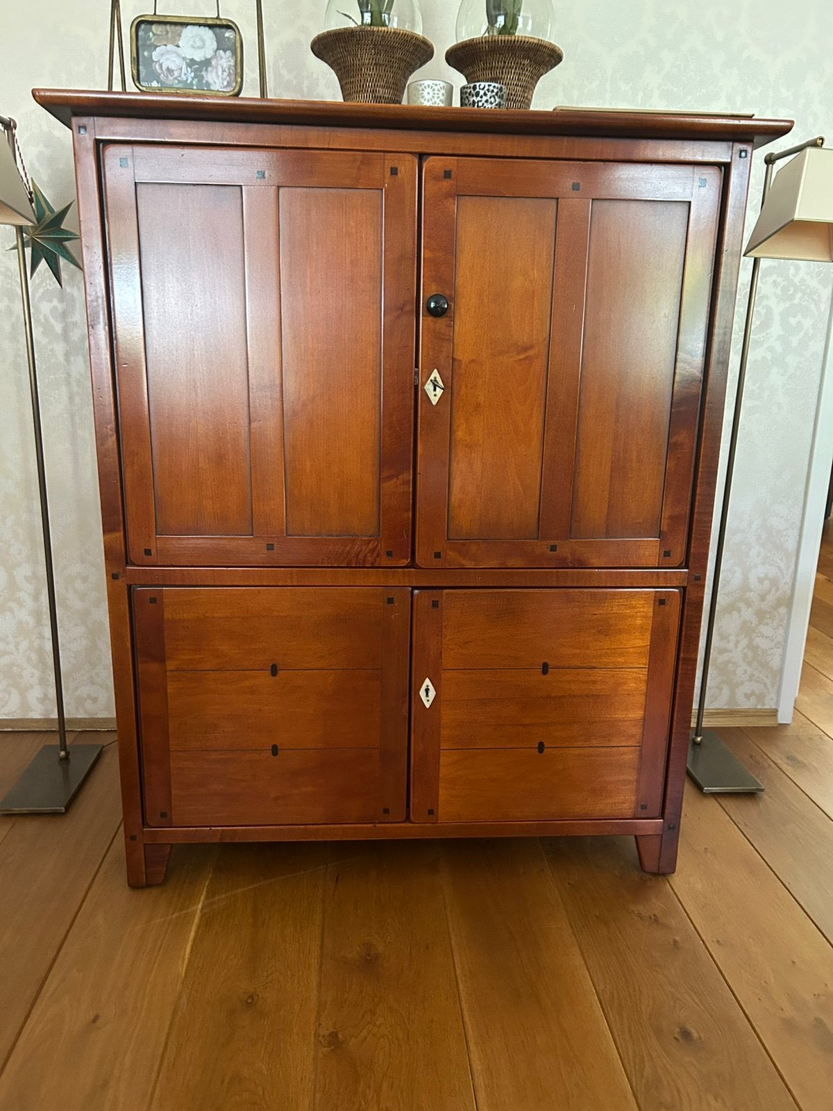 Schuitema Shakerstyle highboard kersenhout, Ophalen, Zo goed als nieuw