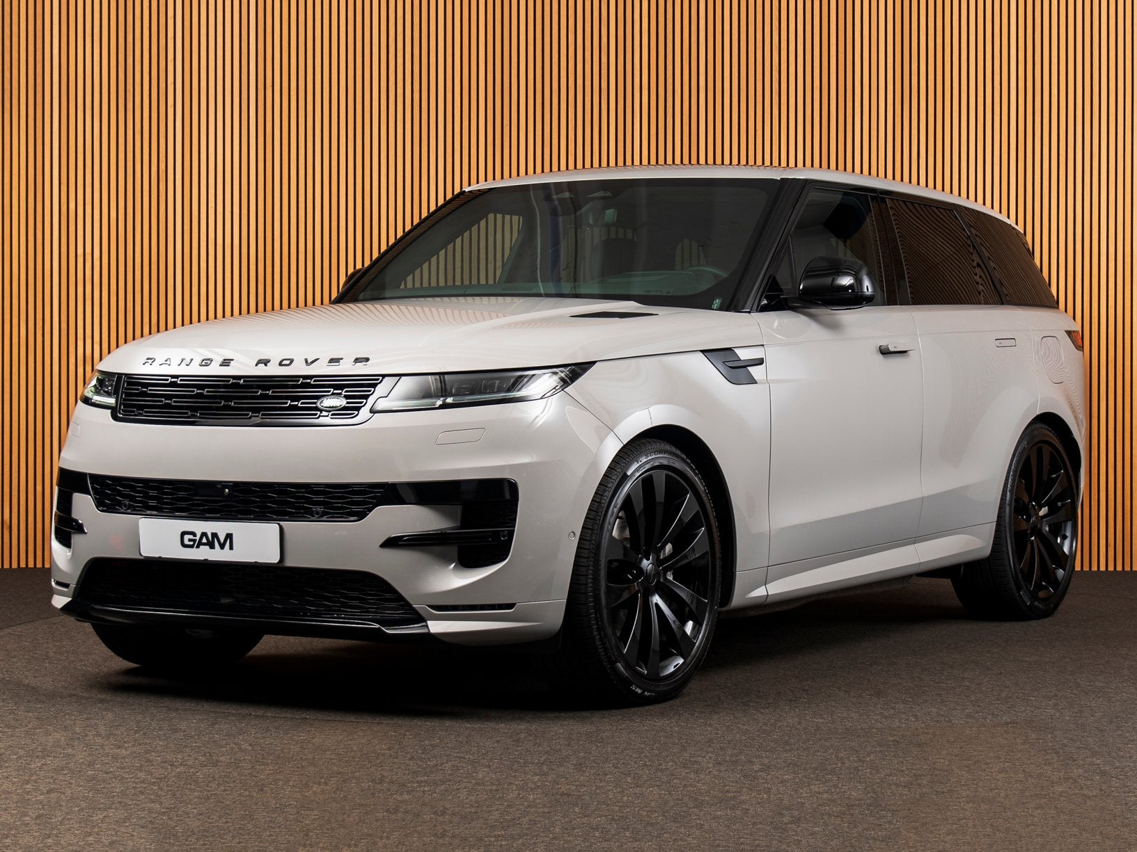 Land Rover Range Rover Sport 3.0 P460e Dynamic HSE BORASCO |, Automaat, 12 maanden, Zwart, 2996 cc