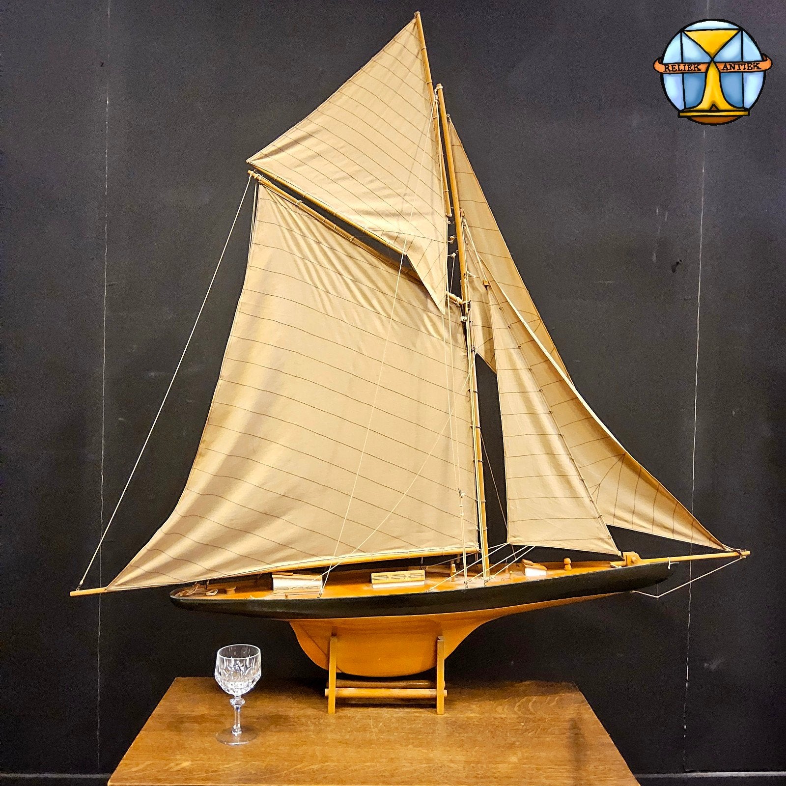 Grote zeilschip /zeilboot America's Cup Columbia 1901 L199cm, ., Ophalen of Verzenden, Zo goed als nieuw, .