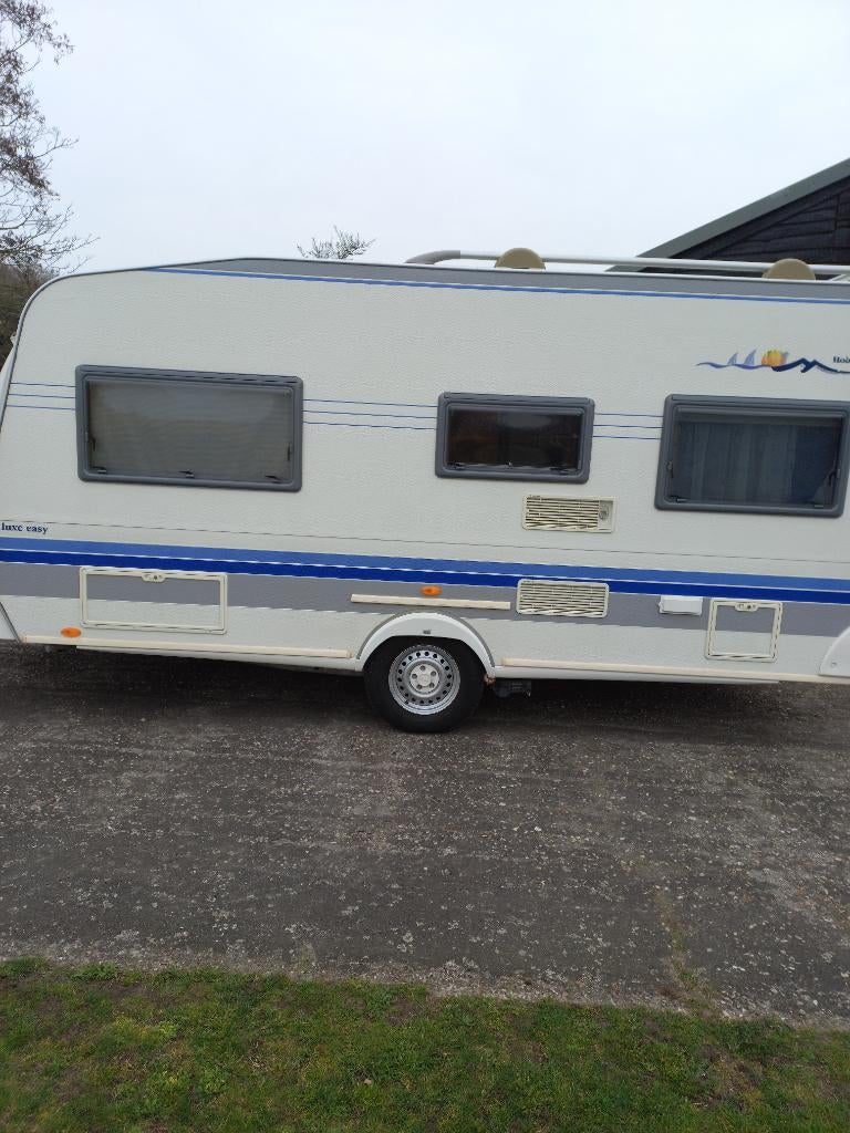 Caravan Hobby de luxe easy, Caravans en Kamperen, Vast bed, Rondzit, Hobby, Schokbreker