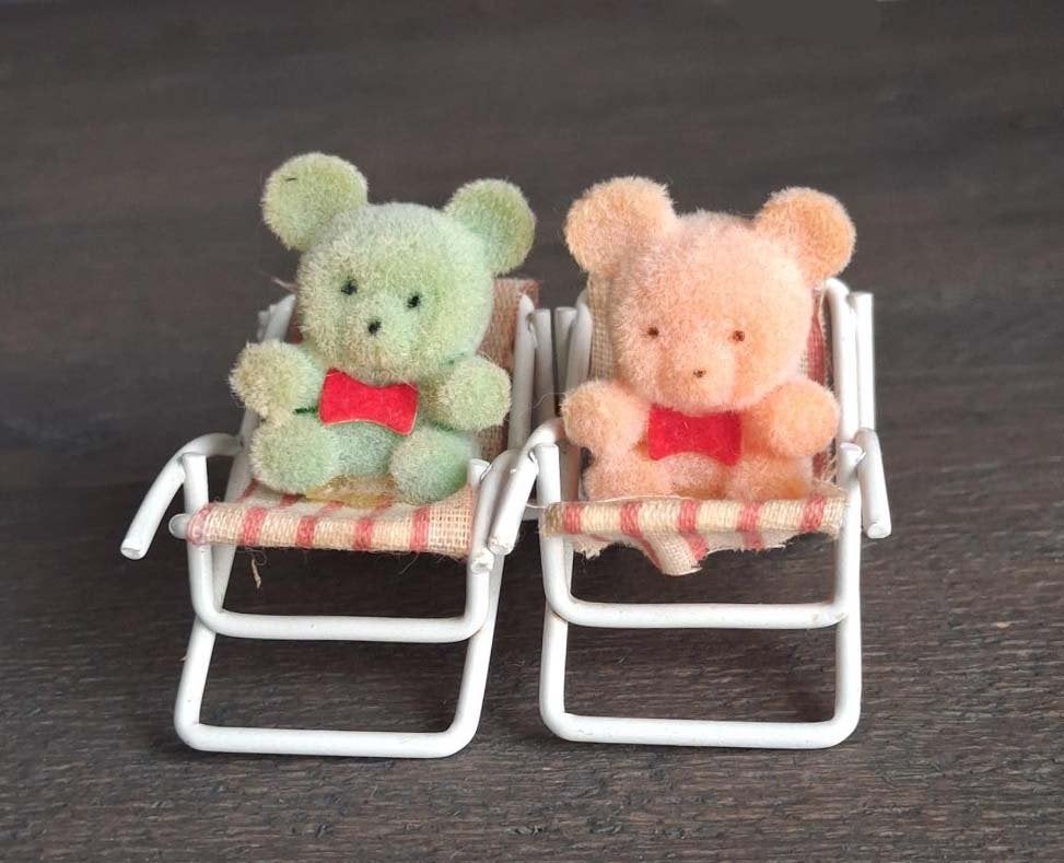 2 gevlokte BEERTJES roze en blauw op strandstoelen. Jaren 80, Ophalen of Verzenden, Zo goed als nieuw