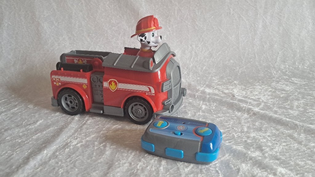 zgan. Afstand bestuurbare brandweerauto Marshall Paw Pawtrol, Ophalen of Verzenden, Zo goed als nieuw, Afstandsbediening