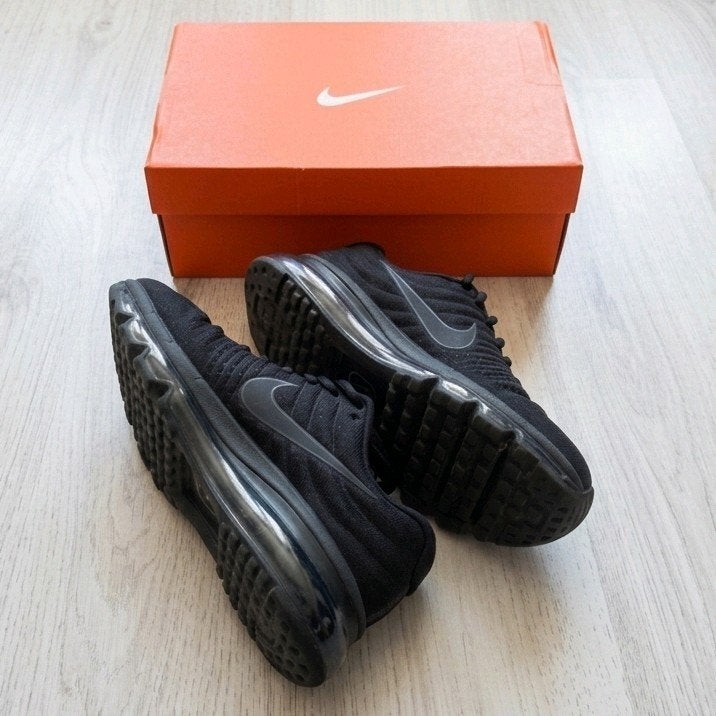 Nike Air Max 2017 Triple Black - Maat 37,5, Kleding | Dames, Schoenen, Zwart, Ophalen of Verzenden, Nike air max, Sneakers of Gympen